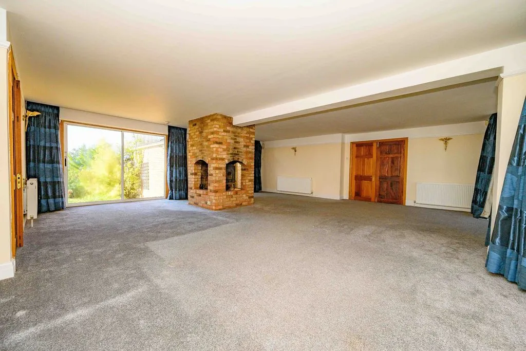 Dagnall Road, Whipsnade LU6 2LD, photo 31