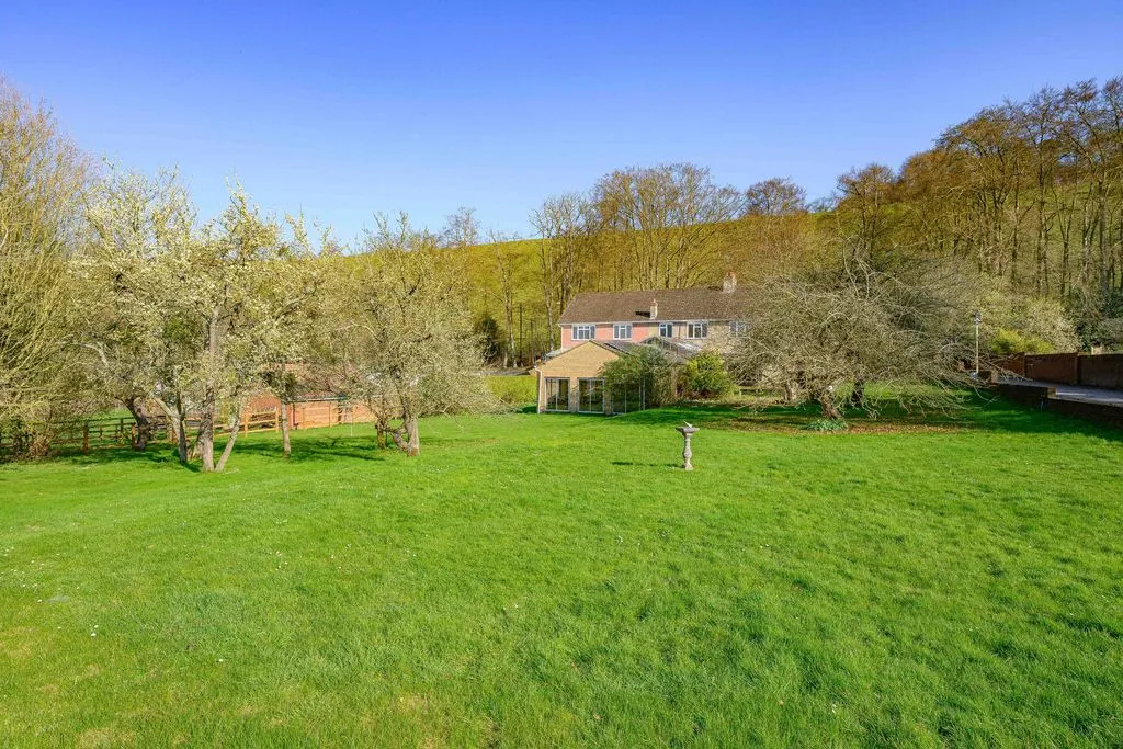 Dagnall Road, Whipsnade LU6 2LD, photo 50