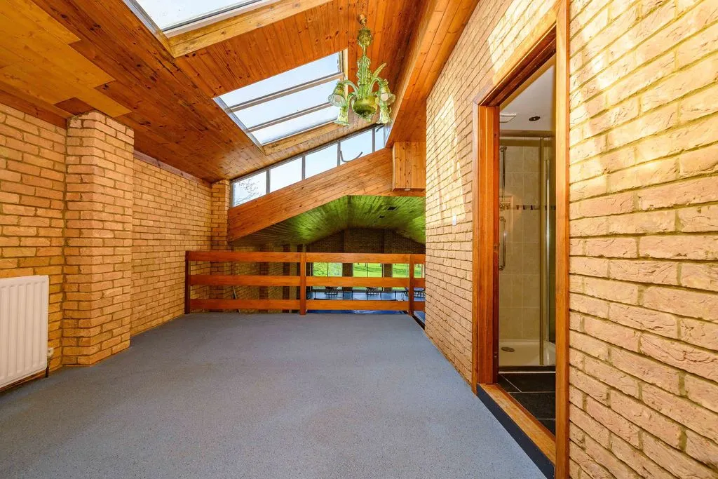 Dagnall Road, Whipsnade LU6 2LD, photo 40