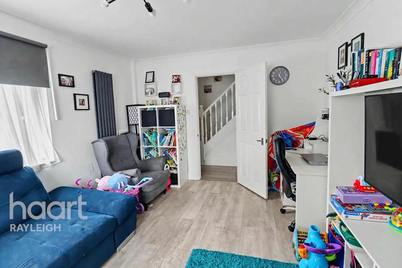 Sheering Court, Rayleigh, SS6, photo 8