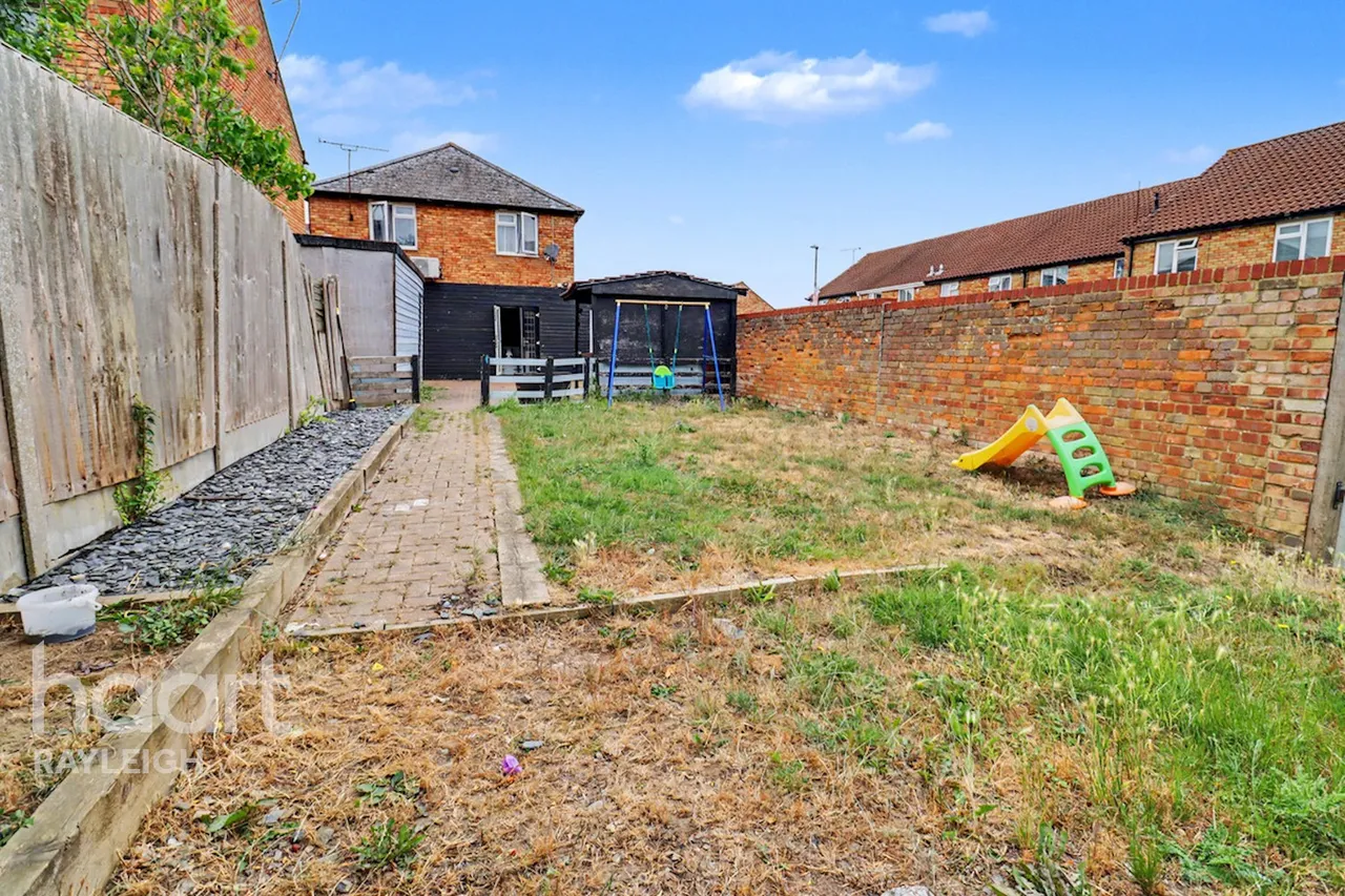 Sheering Court, Rayleigh, SS6, photo 30