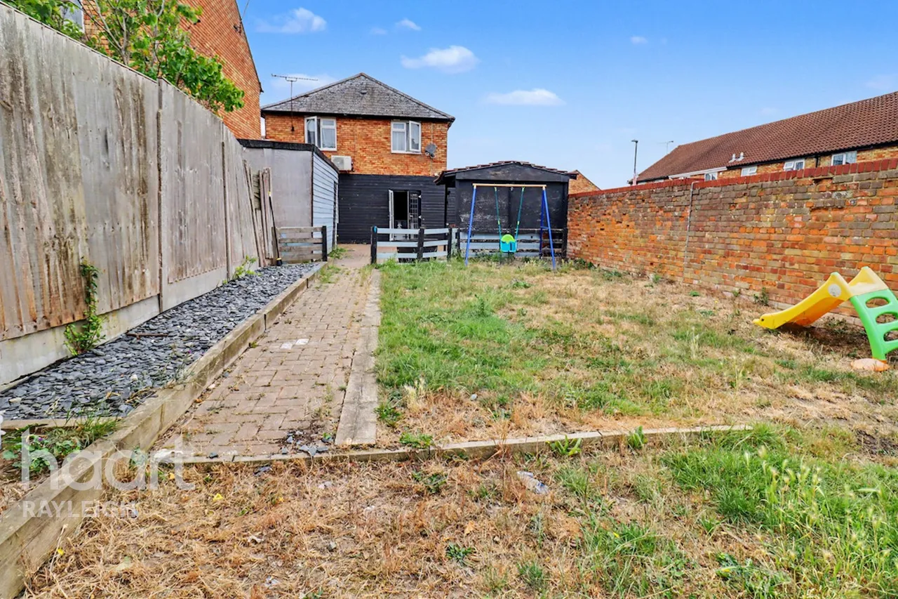 Sheering Court, Rayleigh, SS6, photo 15