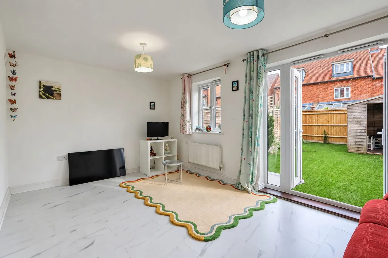 Kingshill Court, High Wycombe, HP13, photo 17