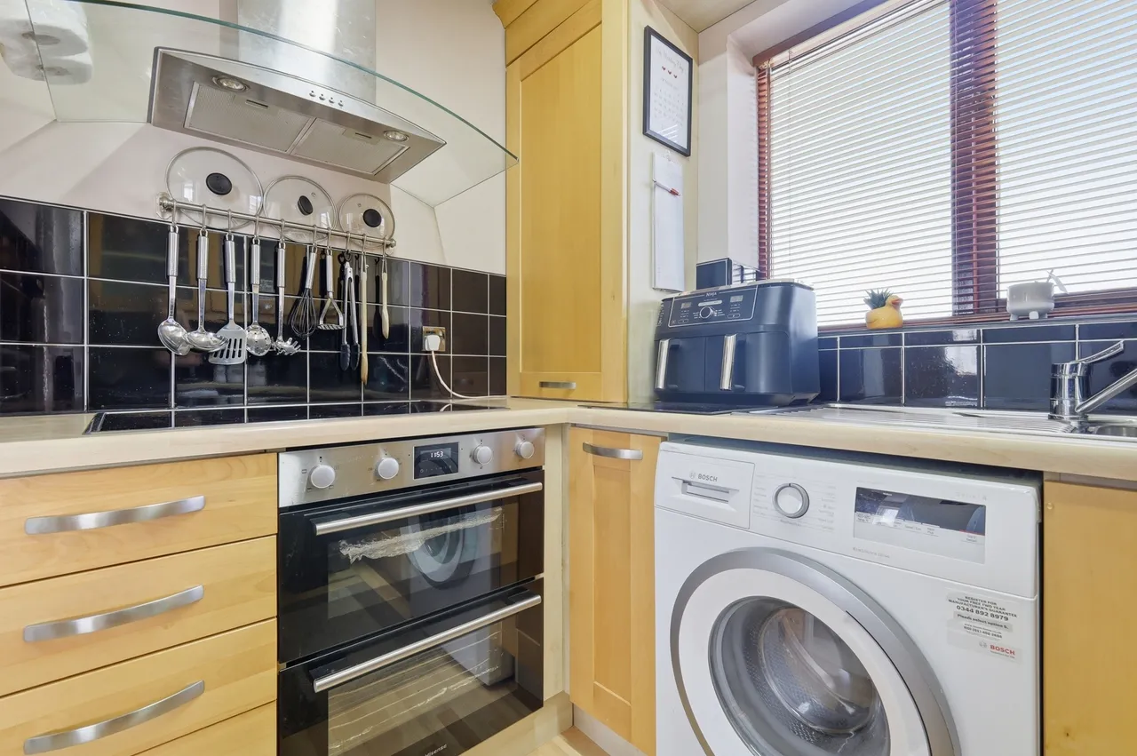 Kings Meadow Court, Waltham Abbey, EN9, photo 13