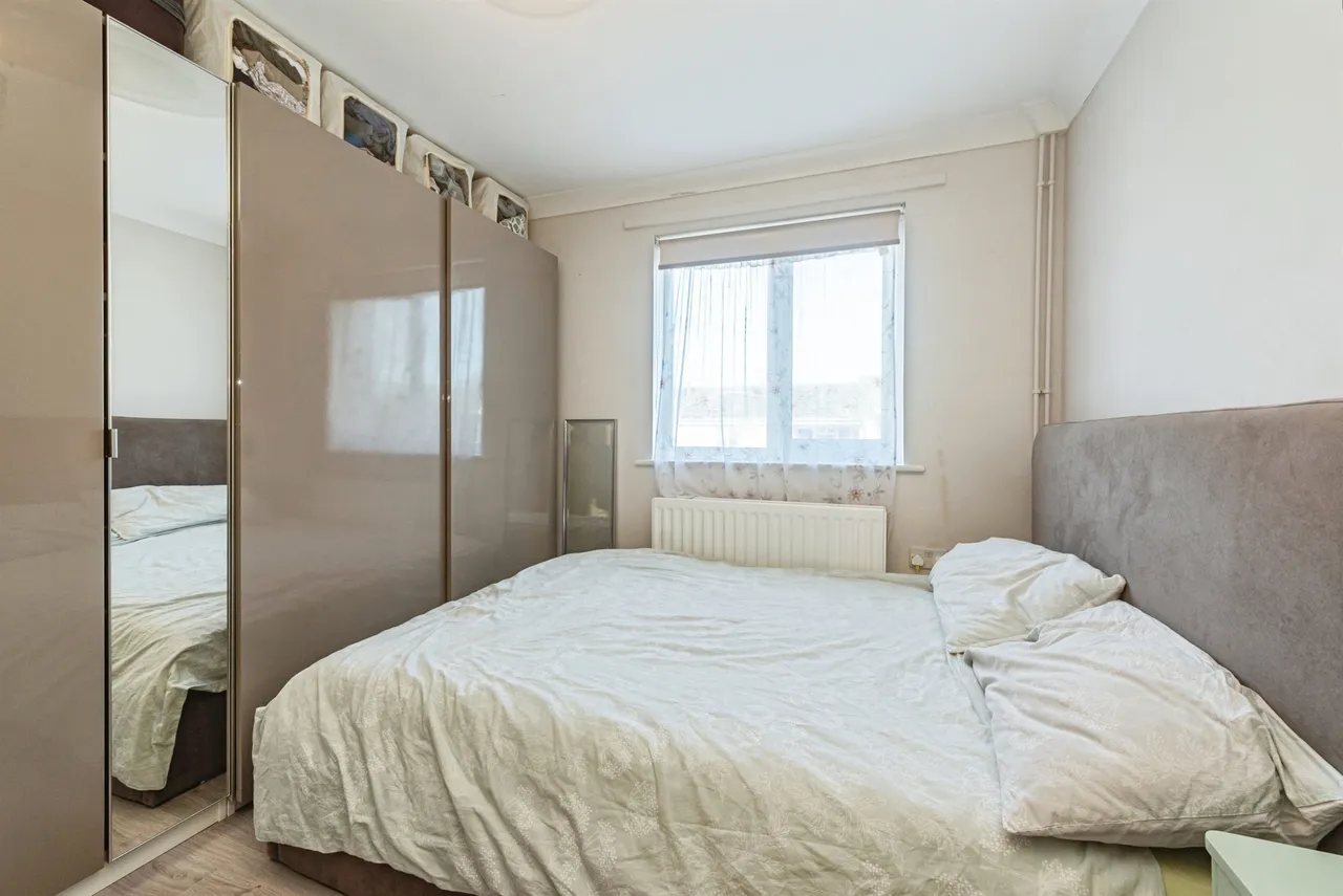 Rossetti Close, Basingstoke, RG24, photo 10