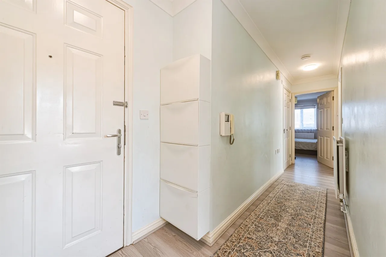 Rossetti Close, Basingstoke, RG24, photo 5