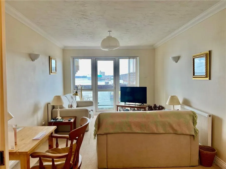 Pacific Close, Southampton, SO14, photo 11