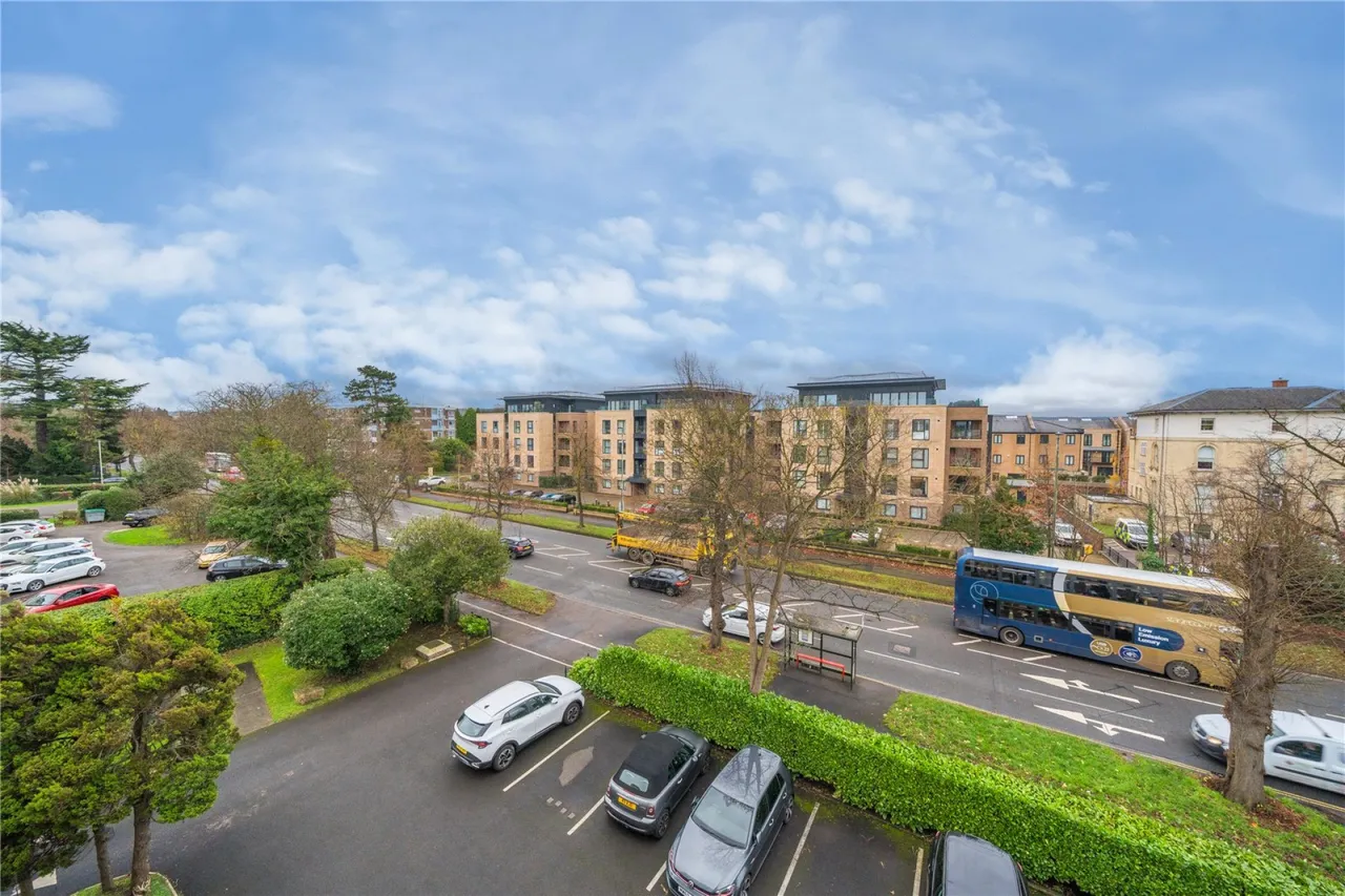 Bleasby Gardens, Cheltenham, GL51, photo 8