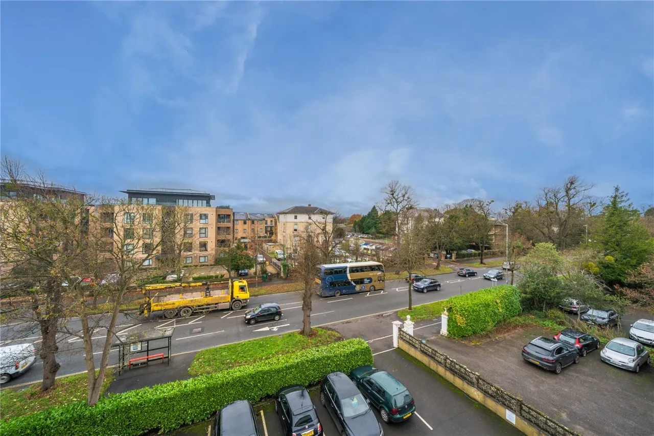Bleasby Gardens, Cheltenham, GL51, photo 9