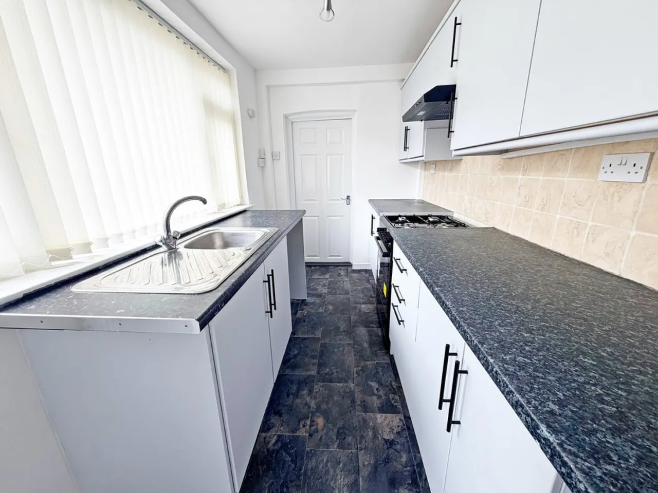 Greenway Road, Widnes, photo 4