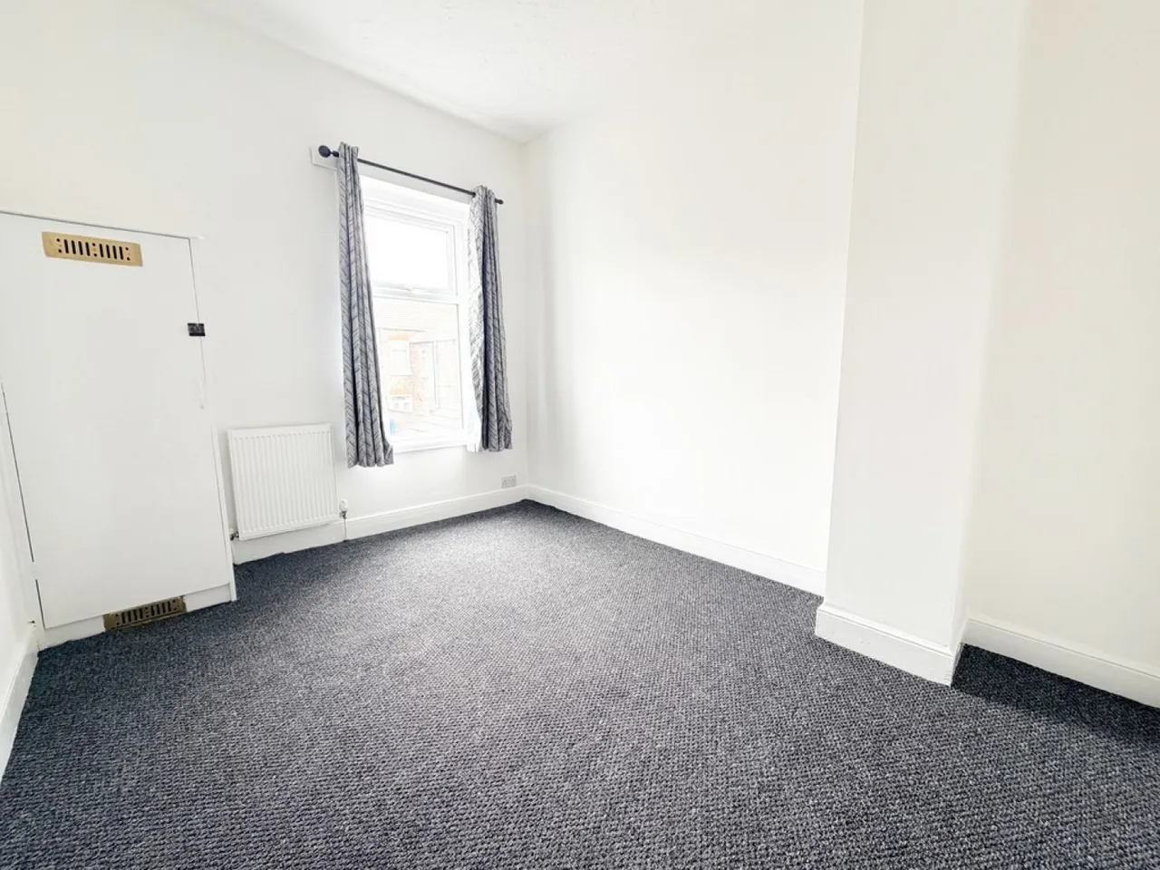 Greenway Road, Widnes, photo 8