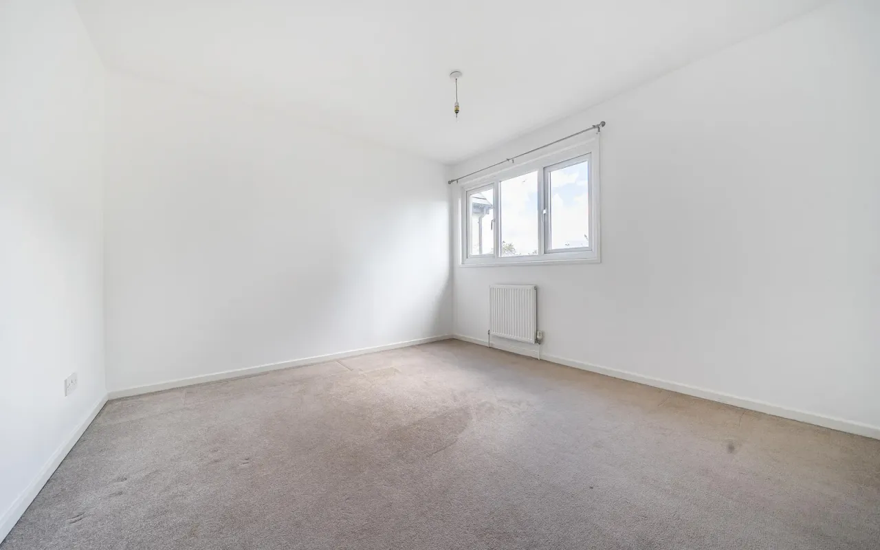 Wentworth Drive, Bedford, photo 9