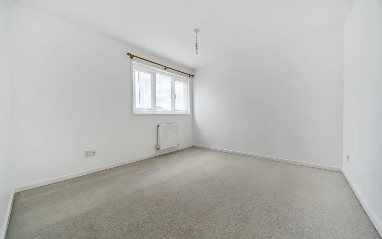 Wentworth Drive, Bedford, photo 8