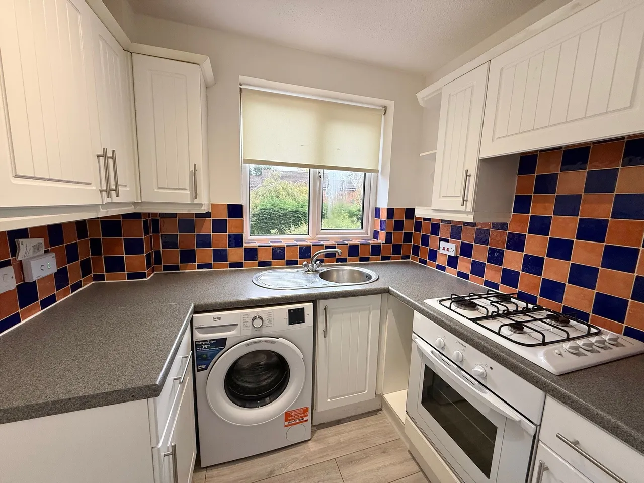 Larchwood Drive, Wilmslow, SK9, photo 5