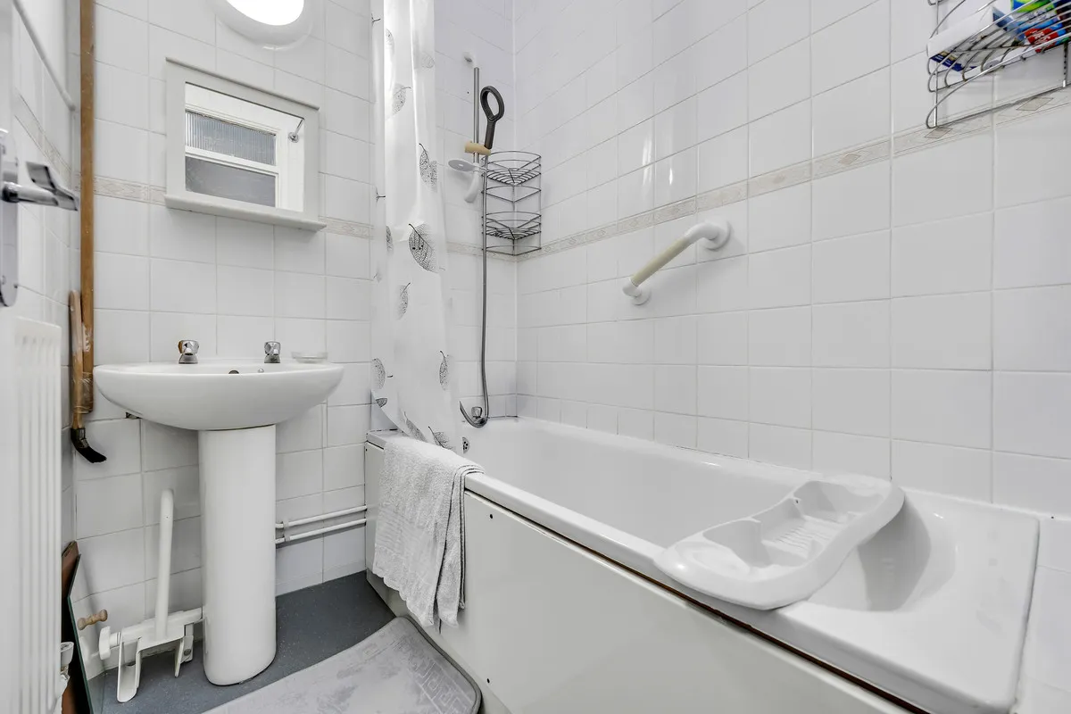 Willowherb Walk, Romford, RM3 8JP, photo 9