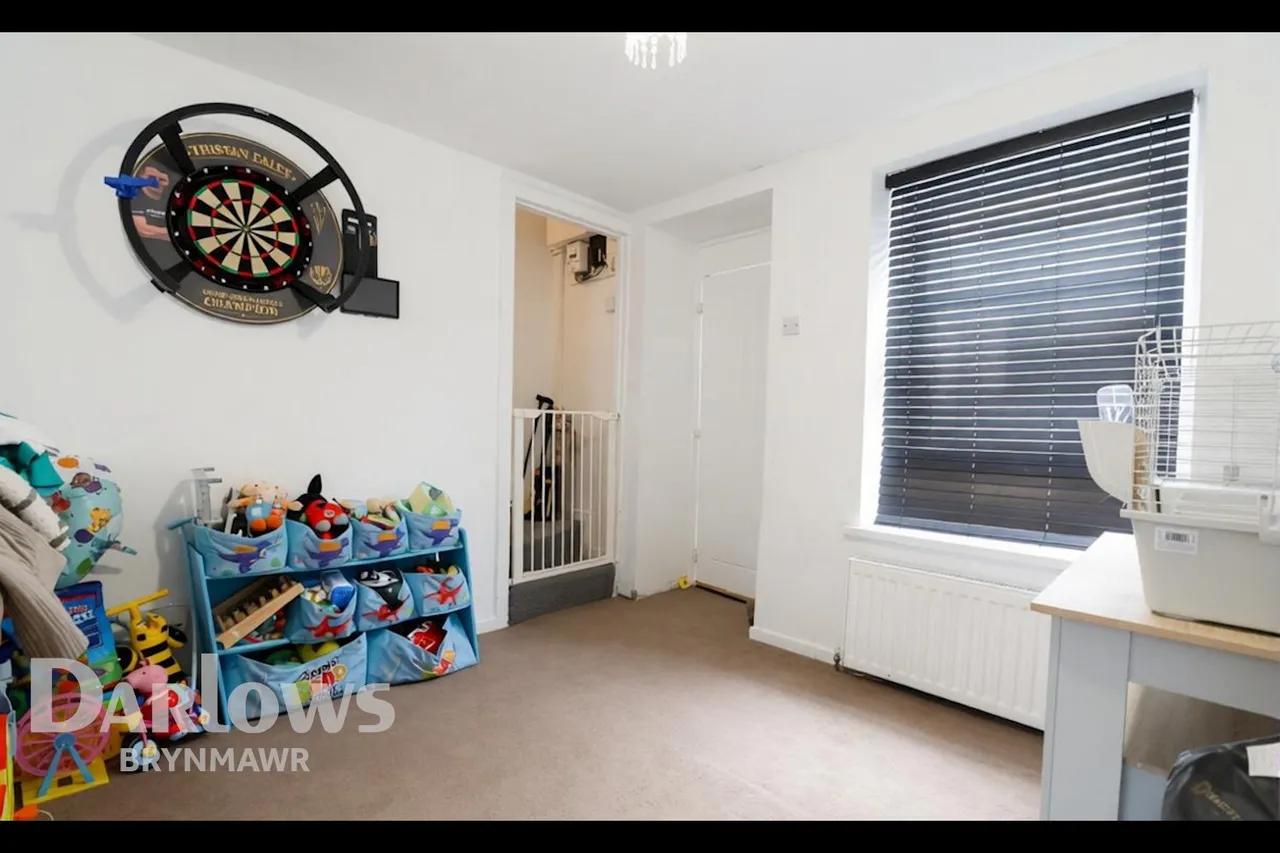 Bridge Street, Abertillery, photo 3