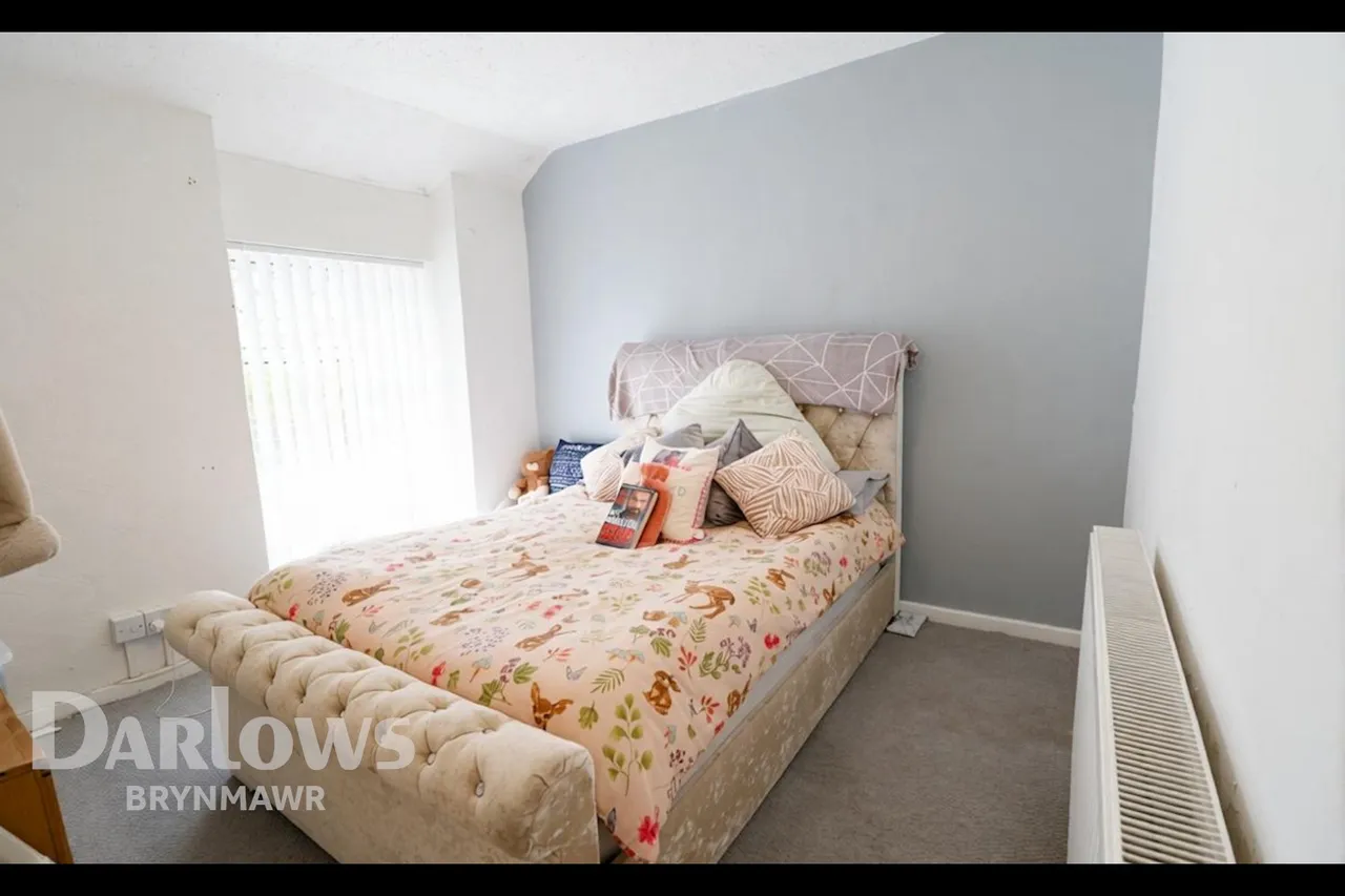 Bridge Street, Abertillery, photo 6