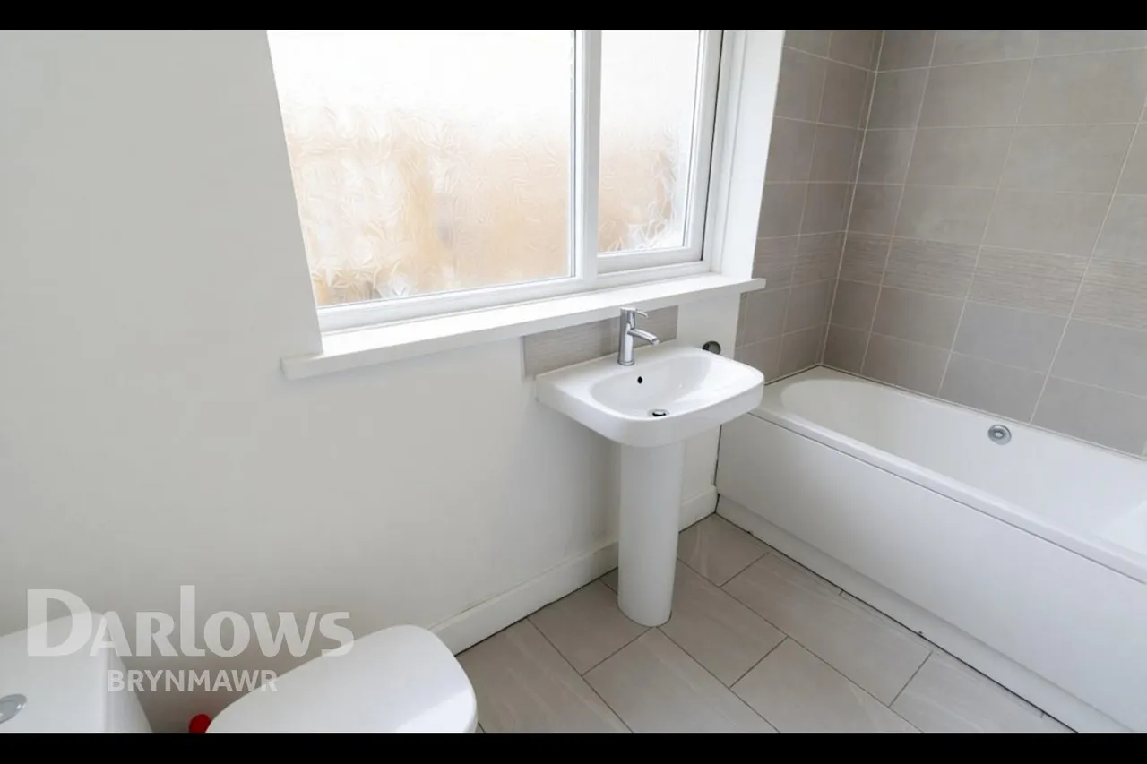 Bridge Street, Abertillery, photo 9
