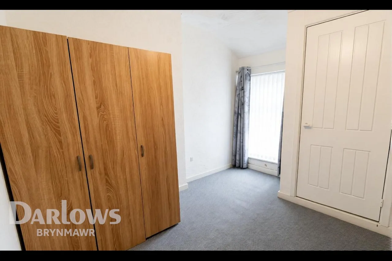 Bridge Street, Abertillery, photo 8