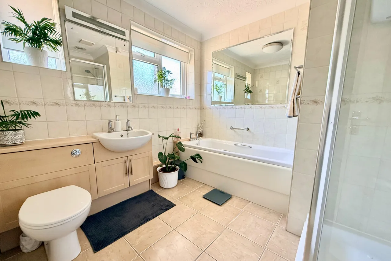 Compton Beeches, St. Ives, BH24, photo 11