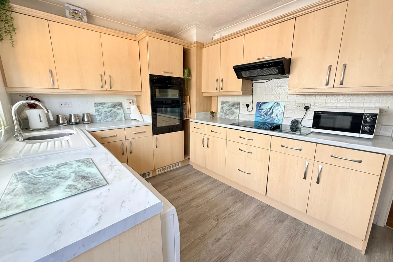 Compton Beeches, St. Ives, BH24, photo 7