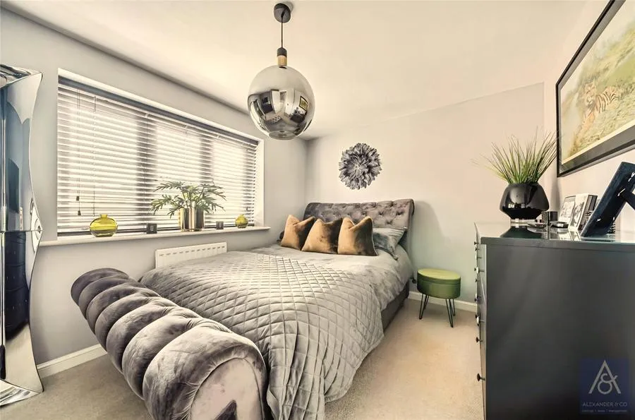 Needlepin Way, Buckingham, MK18, photo 16