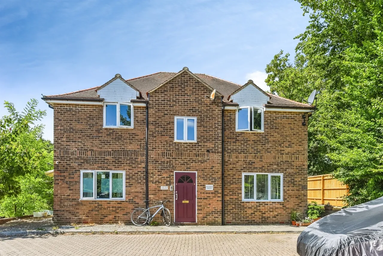 1 bed flat for sale — William Kimber Crescent, Headington, Oxford