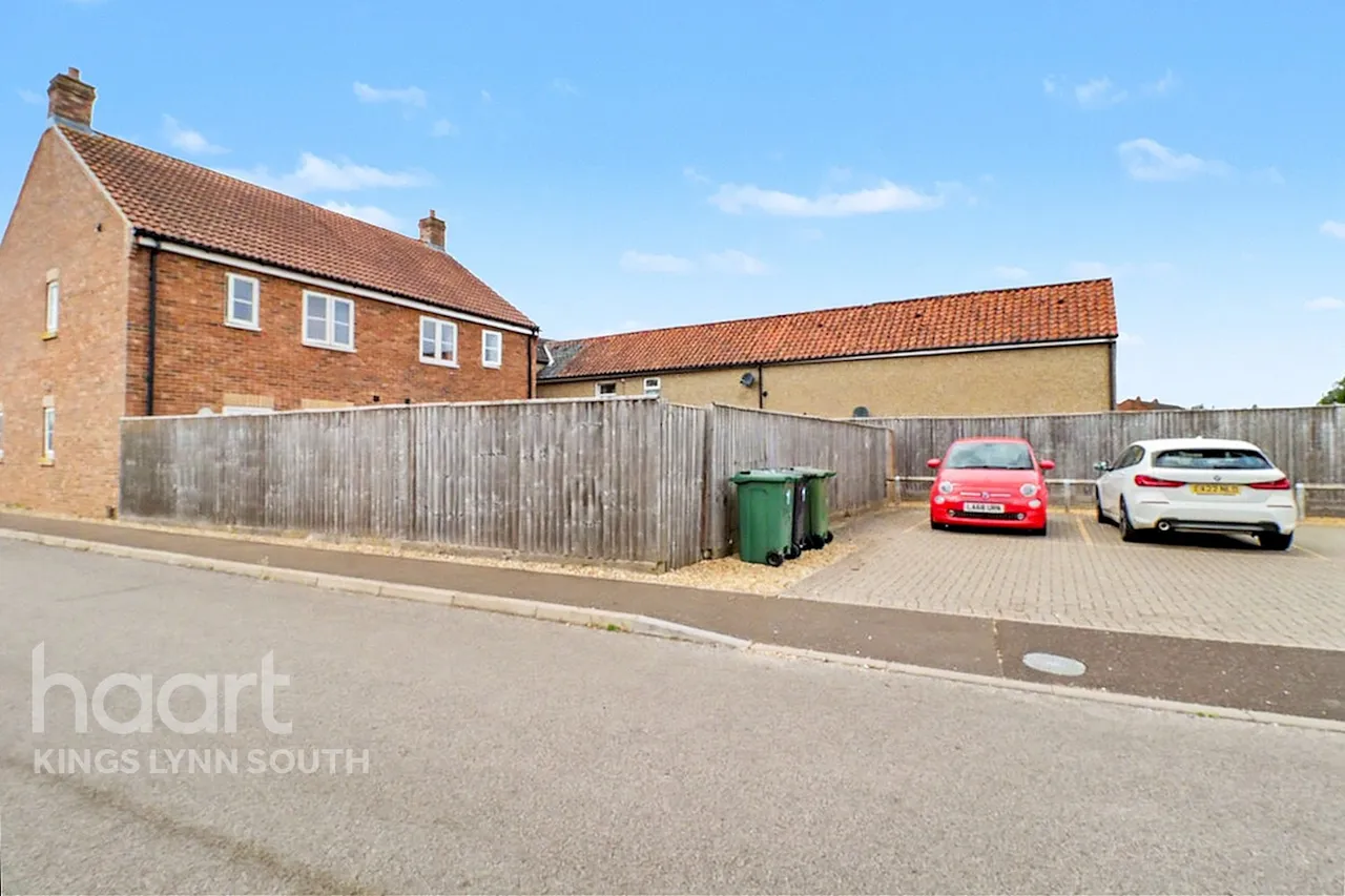 Orchard Close, King's Lynn, PE34, photo 17