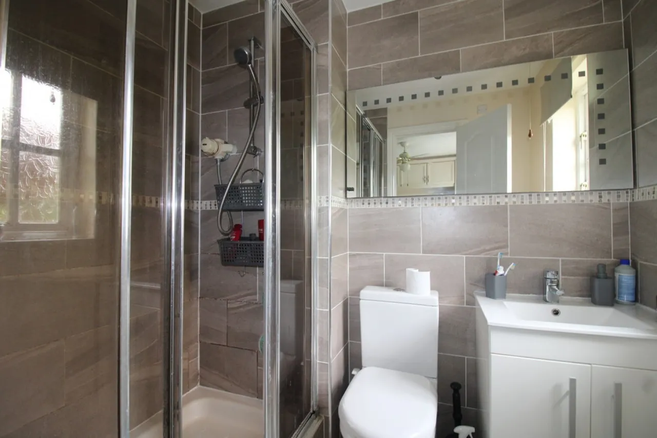 Ashwell Court, Woodthorpe, photo 10