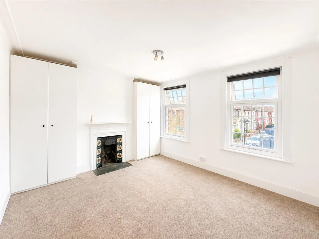 bed Maisonette For SaleCecil Road, Hounslow, TW3, photo 5