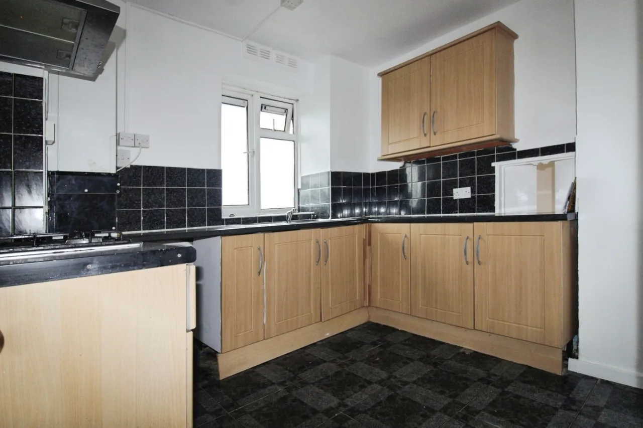 Valence Road, Erith, DA8, photo 9