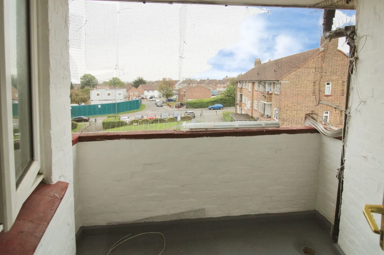 Valence Road, Erith, DA8, photo 2