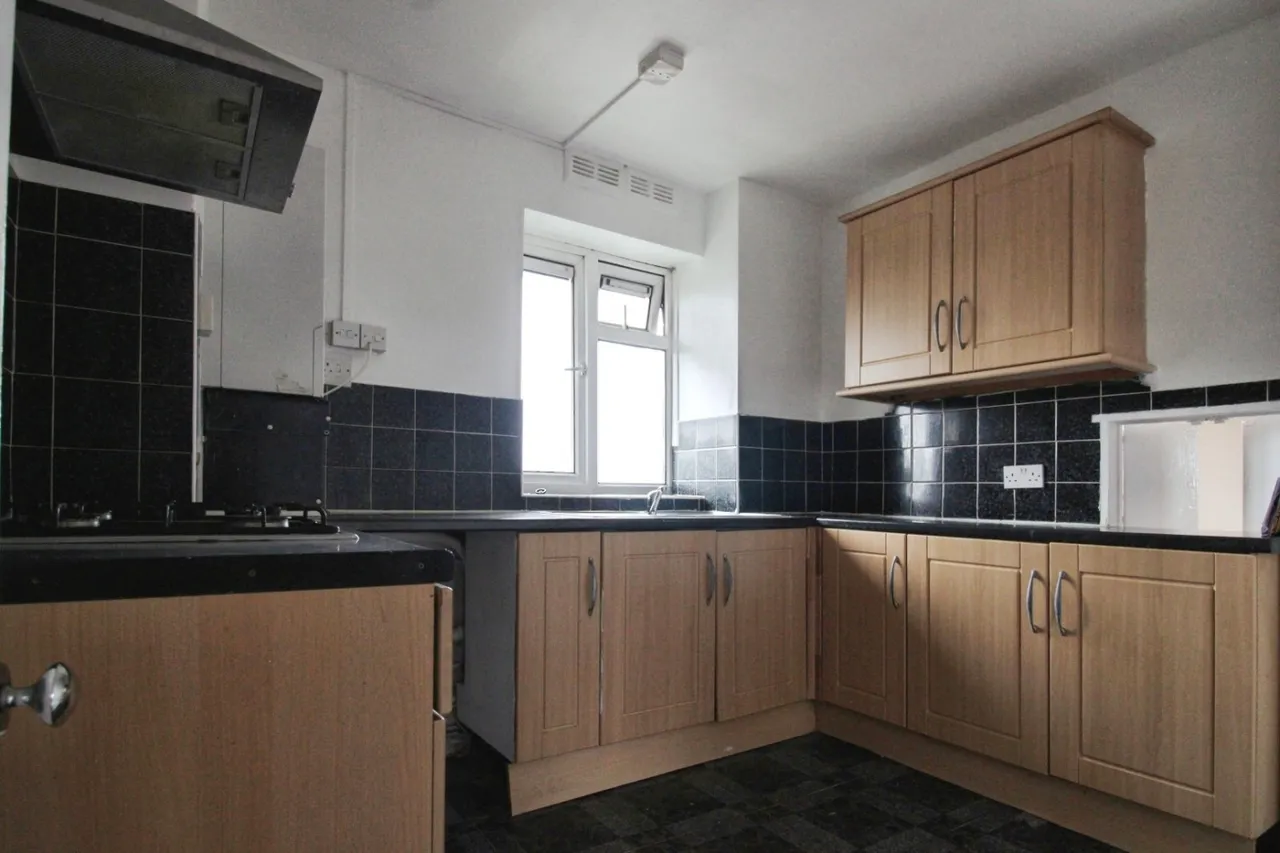 Valence Road, Erith, DA8, photo 13