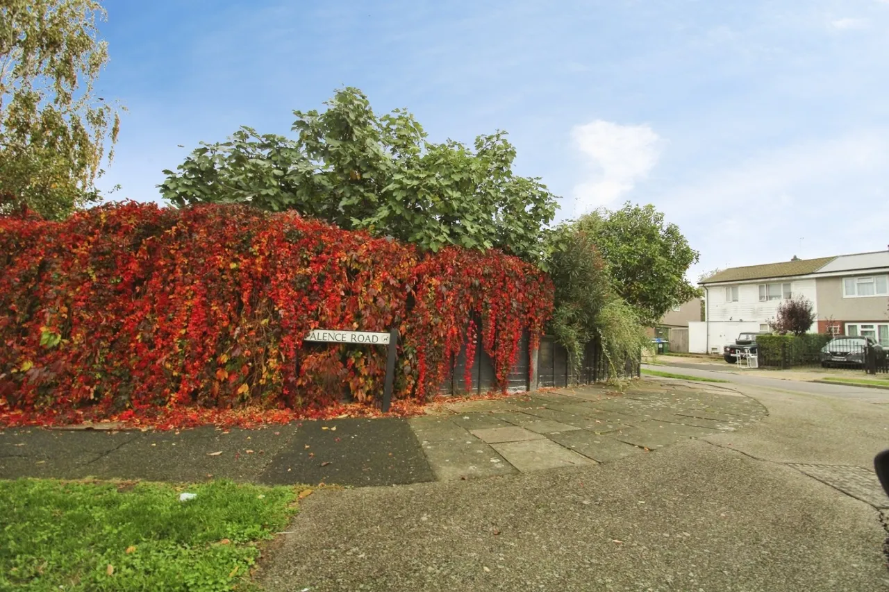 Valence Road, Erith, DA8, photo 4