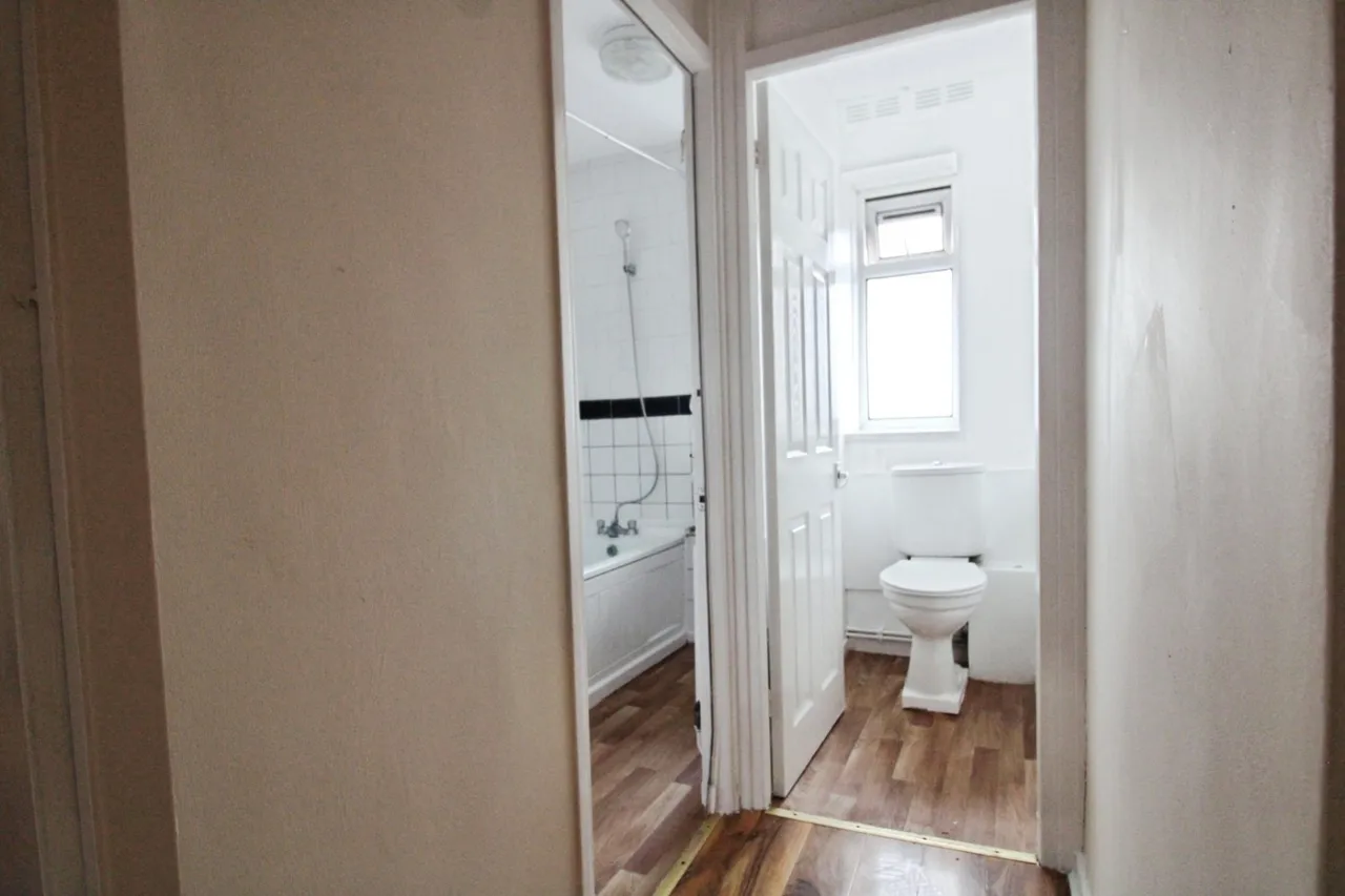 Valence Road, Erith, DA8, photo 20