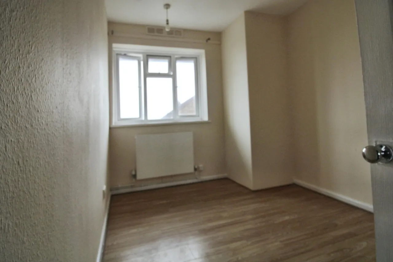 Valence Road, Erith, DA8, photo 23