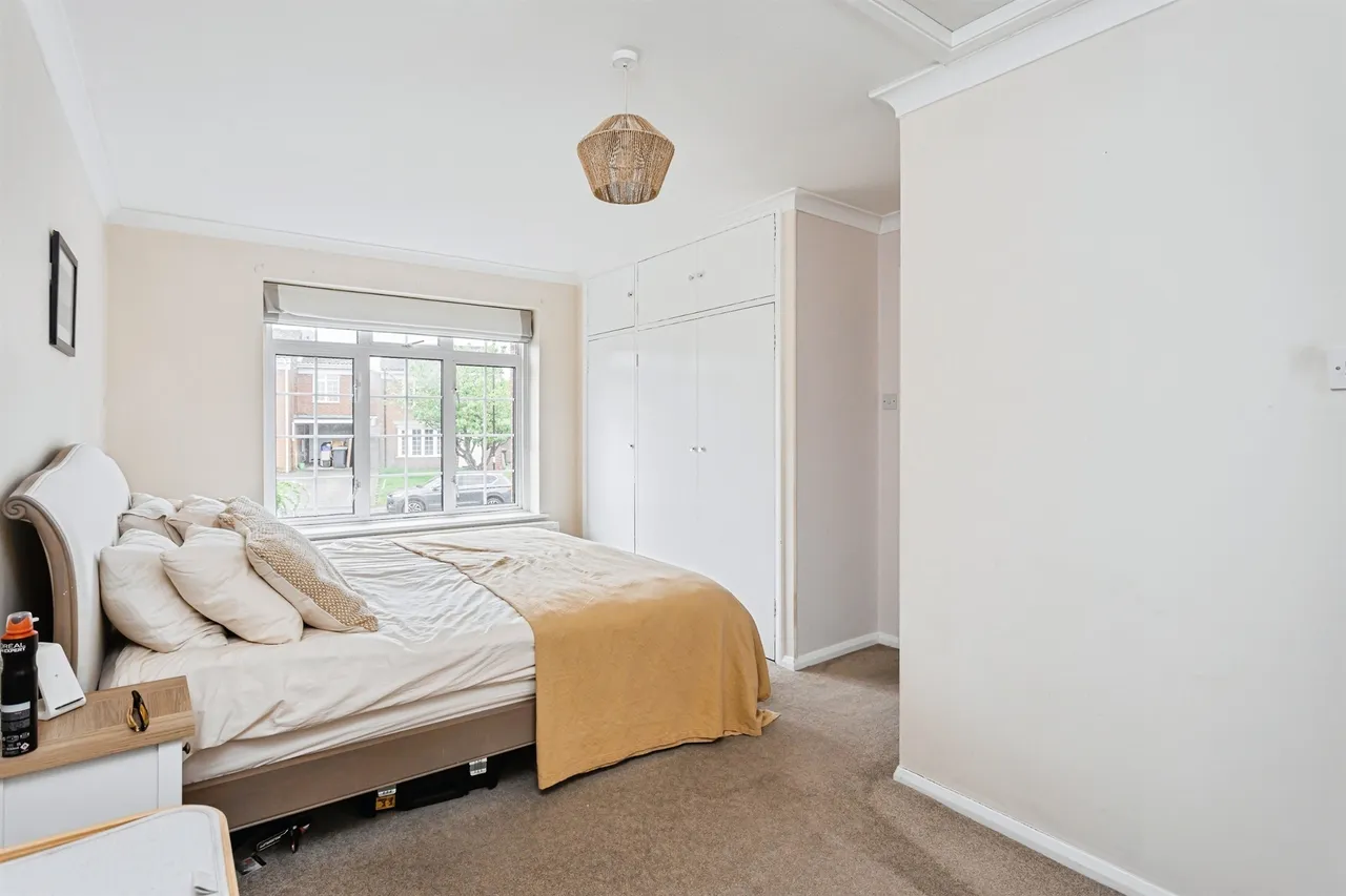 Tindal Close, Burgess Hill, photo 9