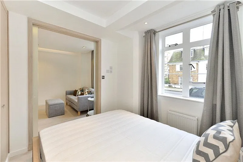 Sloane Avenue, London, SW3, photo 3