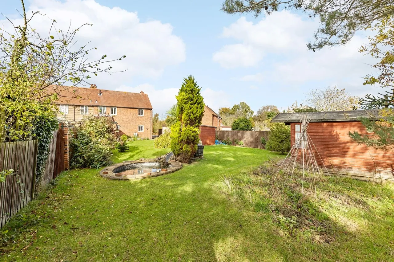 Finnleys Lane, West Cowick, DN14, photo 17