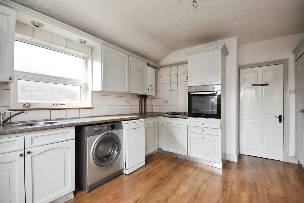 Ashingdon Road, Rochford, SS4, photo 7