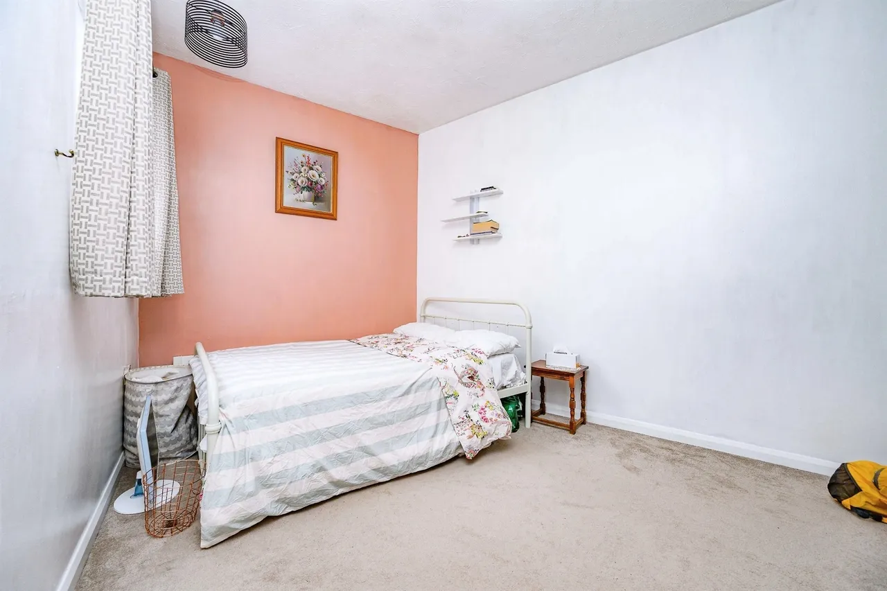 Hancock Drive, Luton, LU2, photo 10