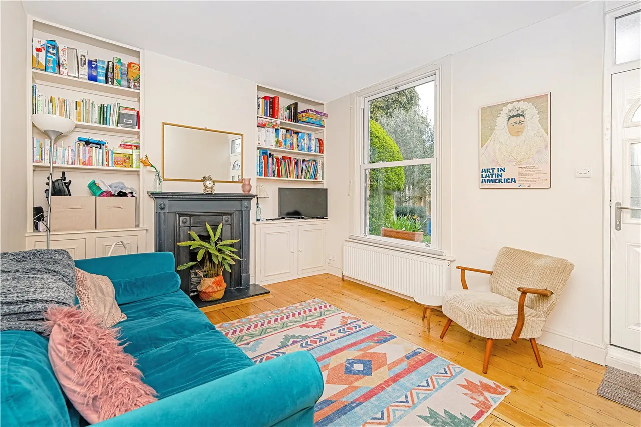 French Street, Lower Sunbury, TW16 5JL, photo 2