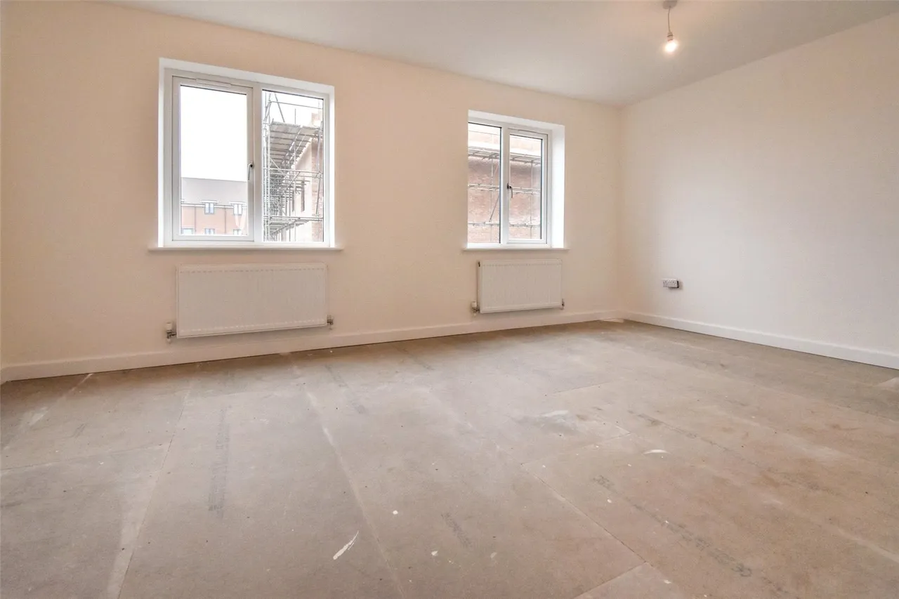 Mount Pleasant Road, Aldershot, Hampshire, GU12 4NL, photo 8