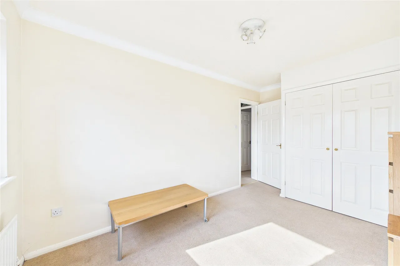 Denly Way, Lightwater, GU18, photo 7
