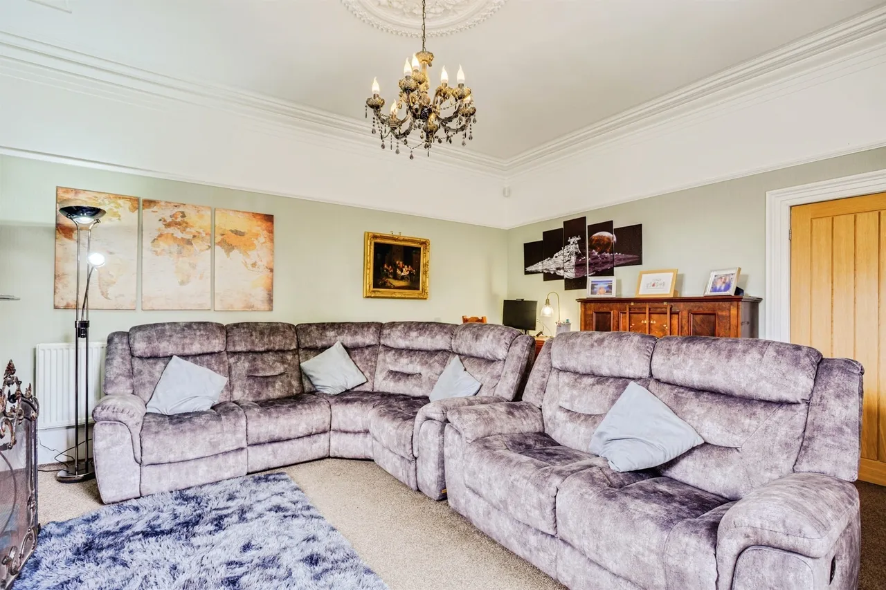 Wesley Street, Ossett, photo 7