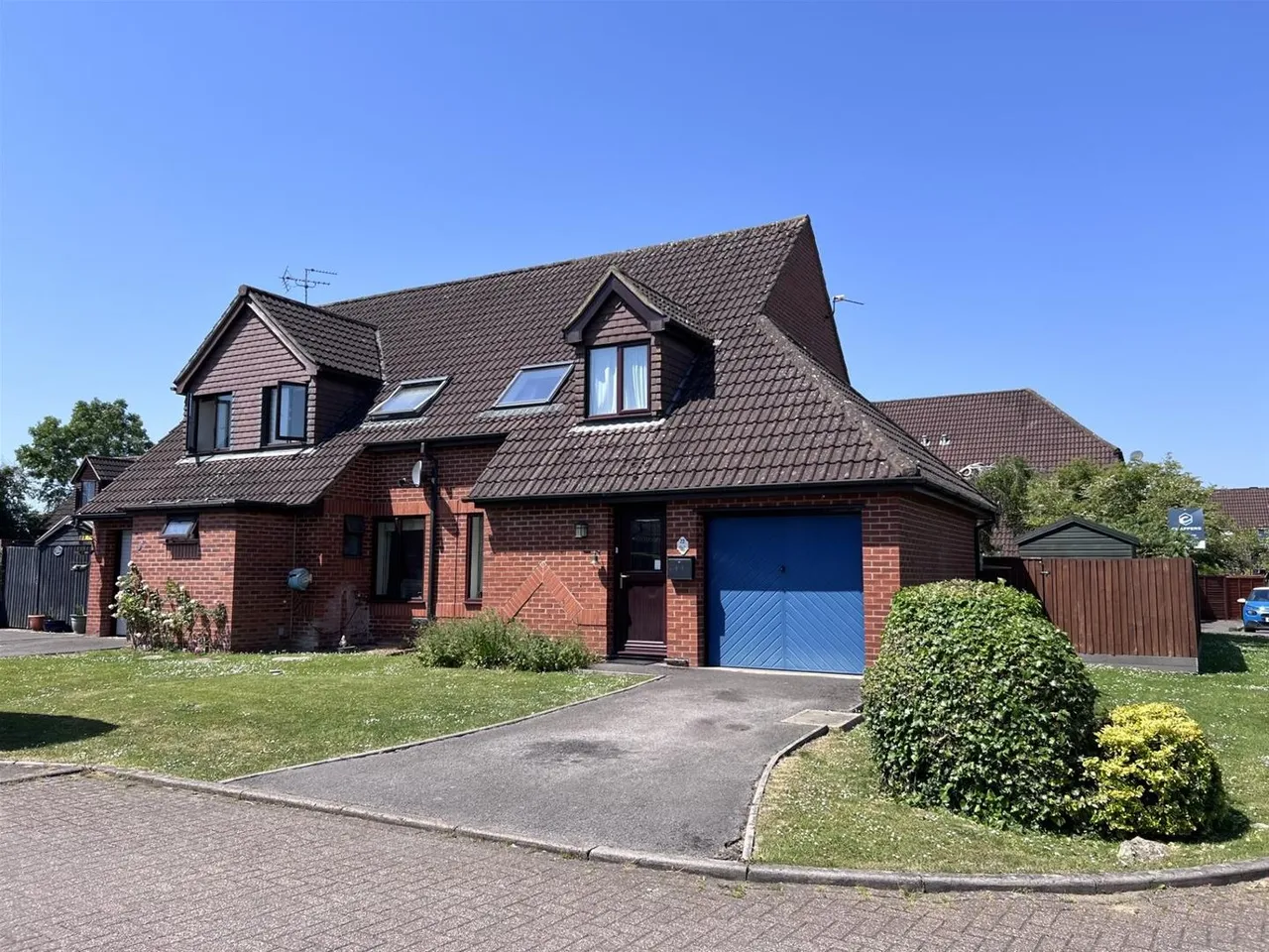 Honeyfields, Gillingham, Dorset SP8 4TN, photo 14