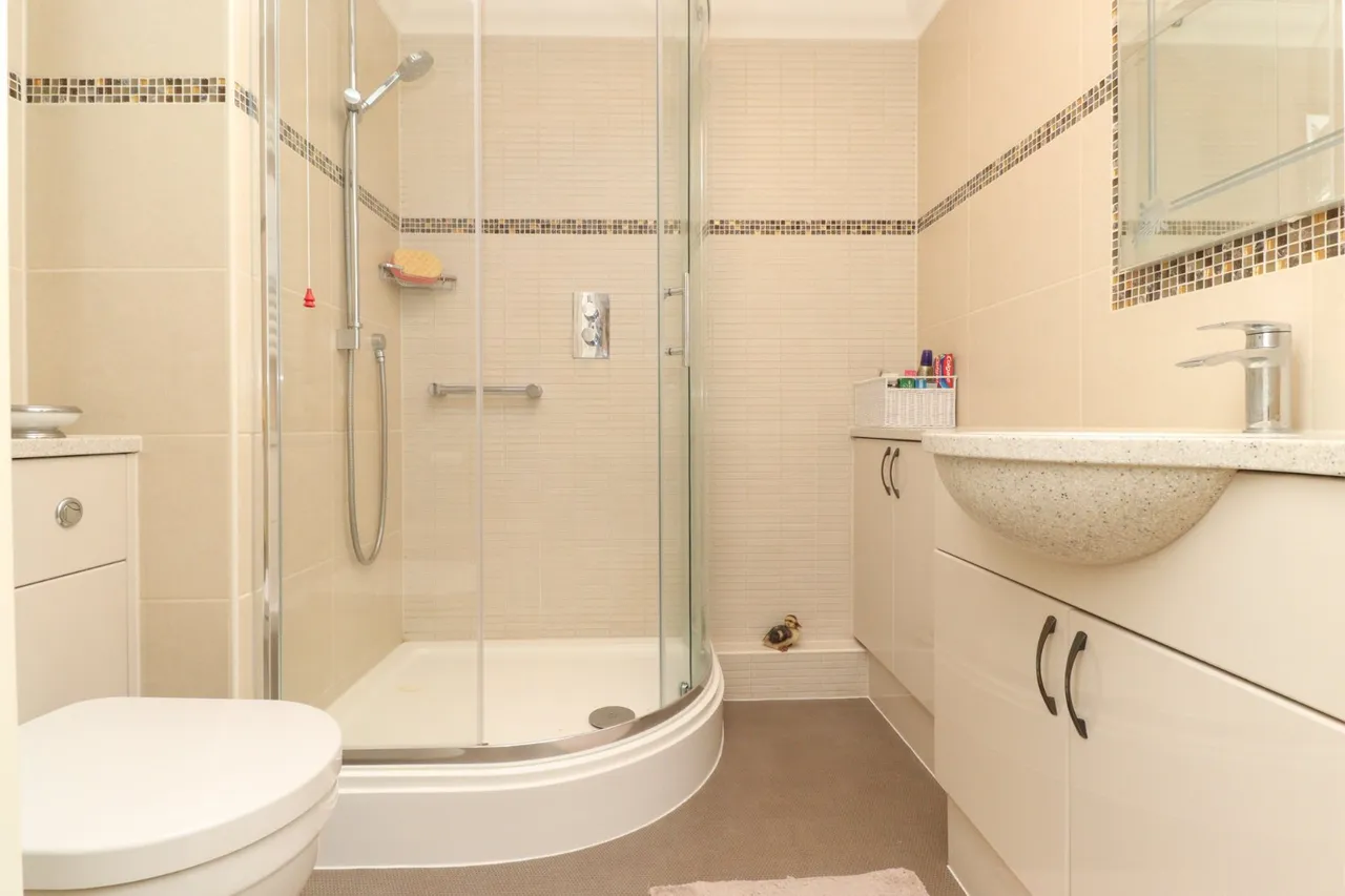 Beach Avenue, Birchington, CT7, photo 7