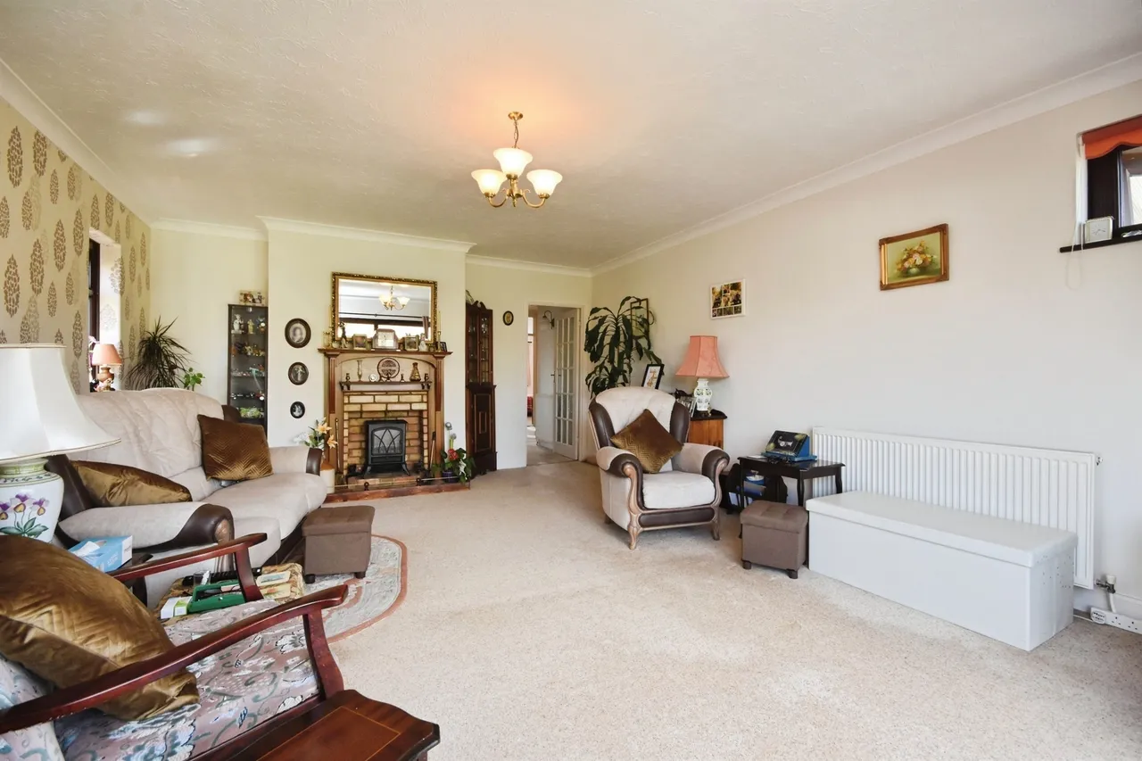 Jubilee Avenue, Broomfield, Chelmsford, photo 4