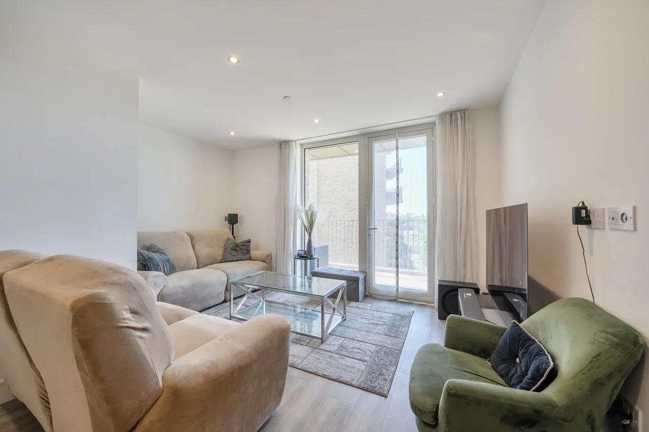 Garnet Place, West Drayton, UB7, photo 15