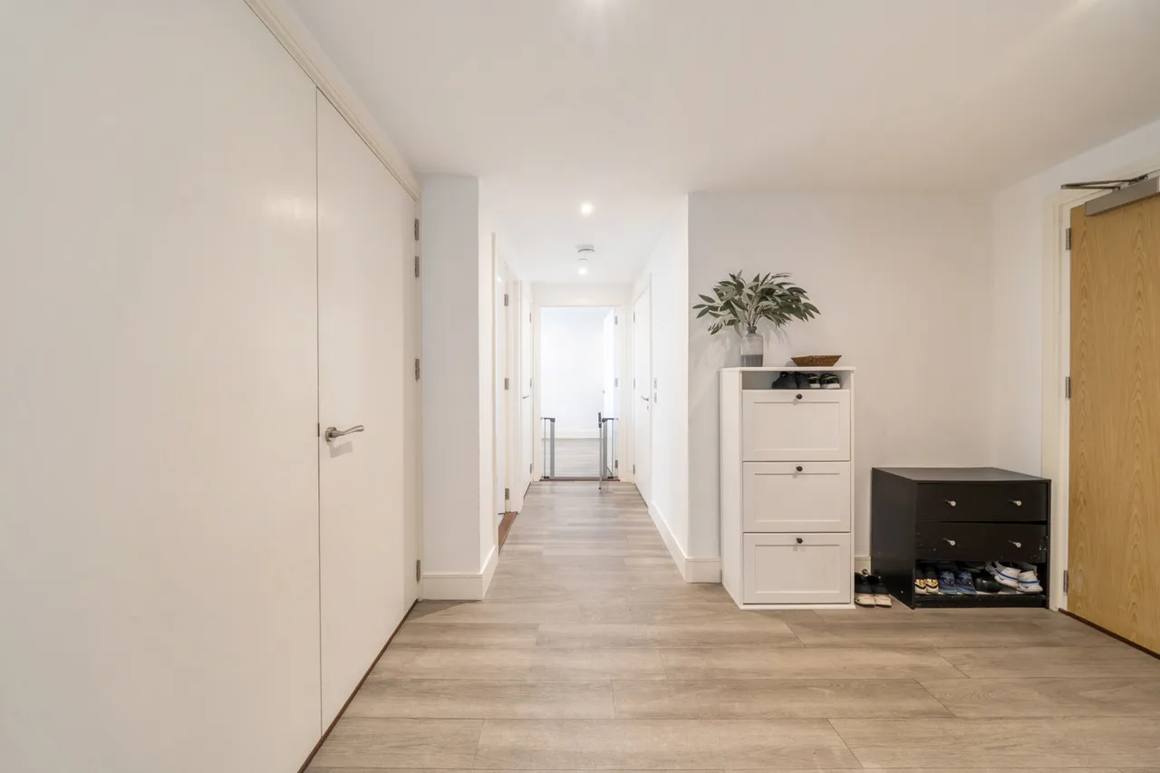 Garnet Place, West Drayton, UB7, photo 16